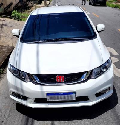 HONDA CIVIC 1.8 LXL 16V FLEX 4P AUTOMÁTICO HONDA CIVIC 1.8 LXL 16V FLEX 4P AUTOMÁTICO